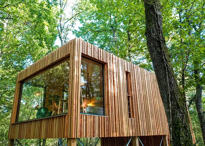 Loire Valley Lodges - Hotel